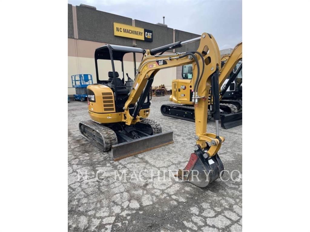 CAT 302.7DCRCN Pelle sur chenilles