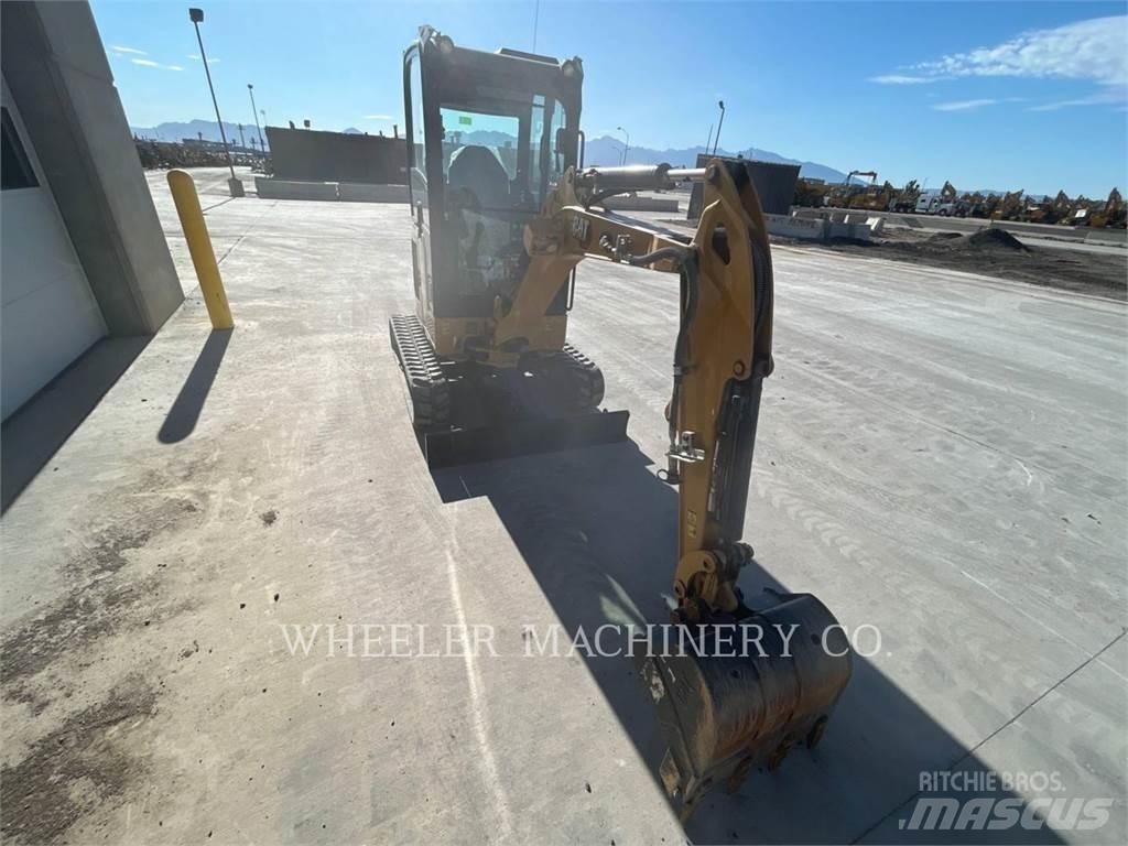 CAT 302 C3 Pelle sur chenilles