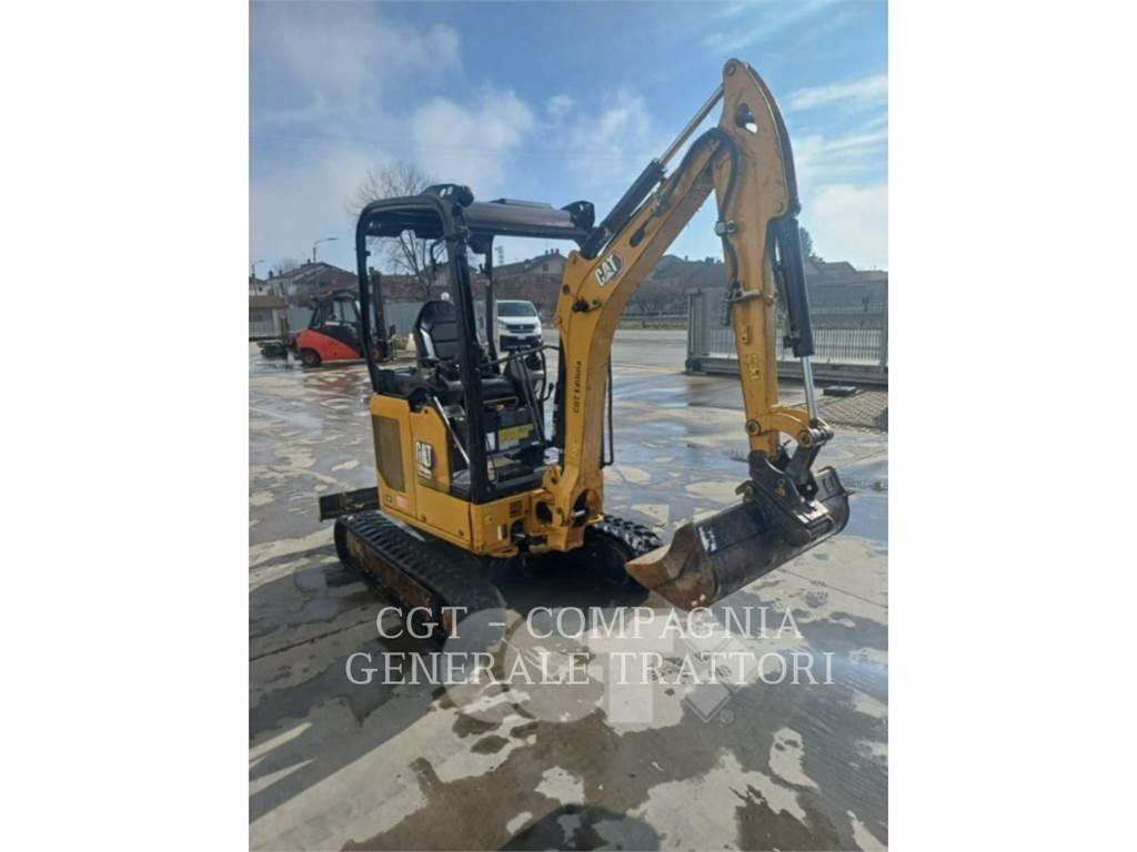 CAT 302 CR Pelle sur chenilles