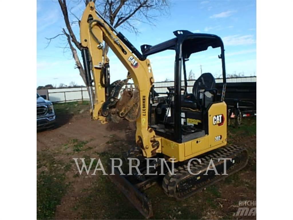 CAT 302 CR Pelle sur chenilles