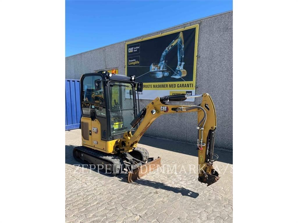 CAT 30205CR Pelle sur chenilles