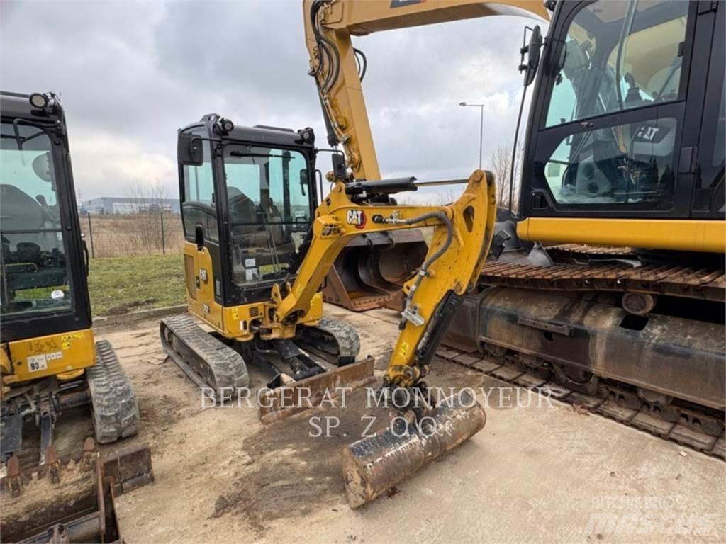 CAT 302CR Pelle sur chenilles