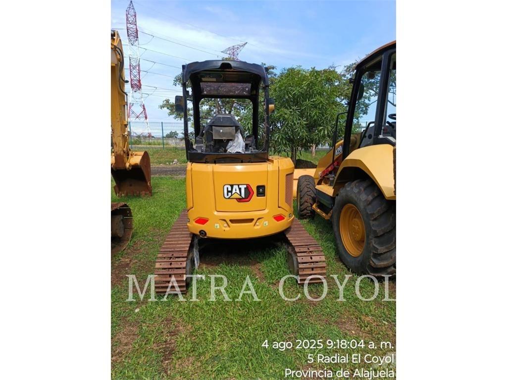 CAT 303 Pelle sur chenilles