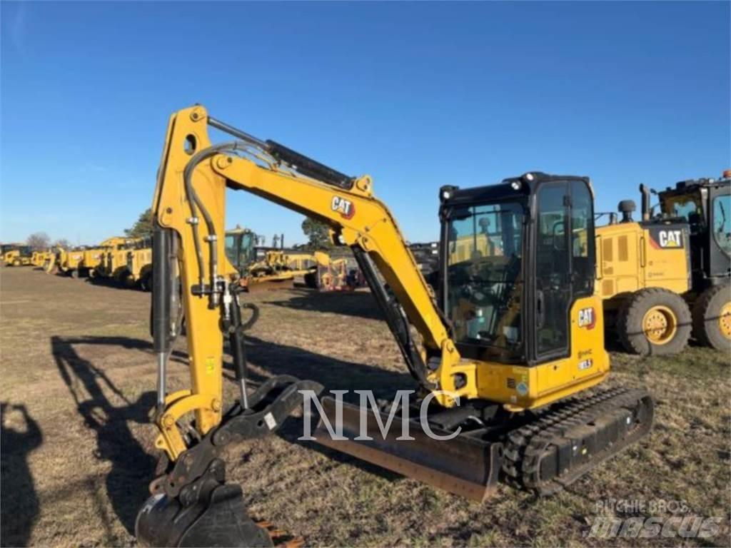 CAT 303.5 Pelle sur chenilles