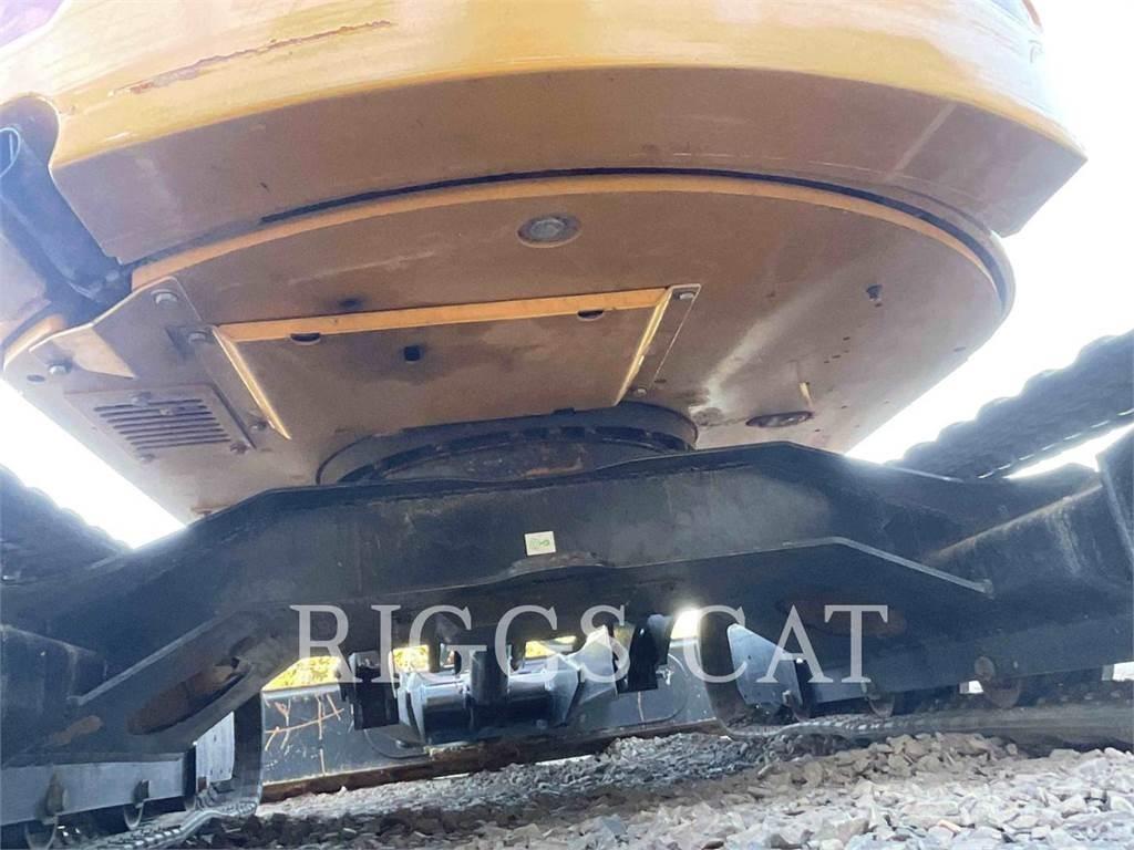 CAT 303.5 Pelle sur chenilles
