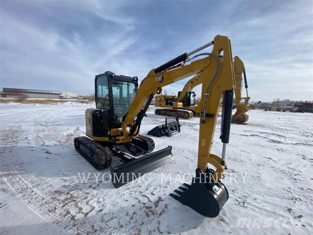 CAT 303.5 Pelle sur chenilles