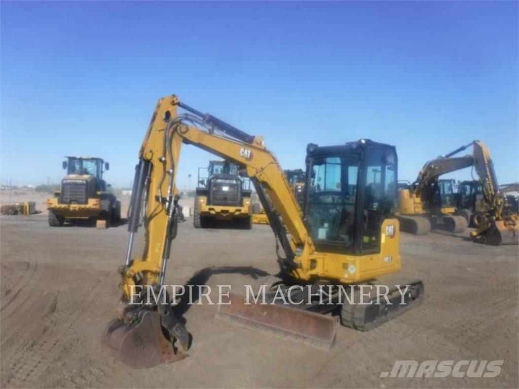 CAT 303.5 Pelle sur chenilles