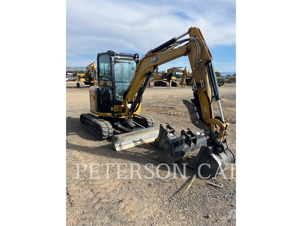 CAT 303.5 Pelle sur chenilles
