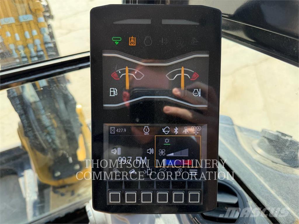 CAT 303.5 Pelle sur chenilles