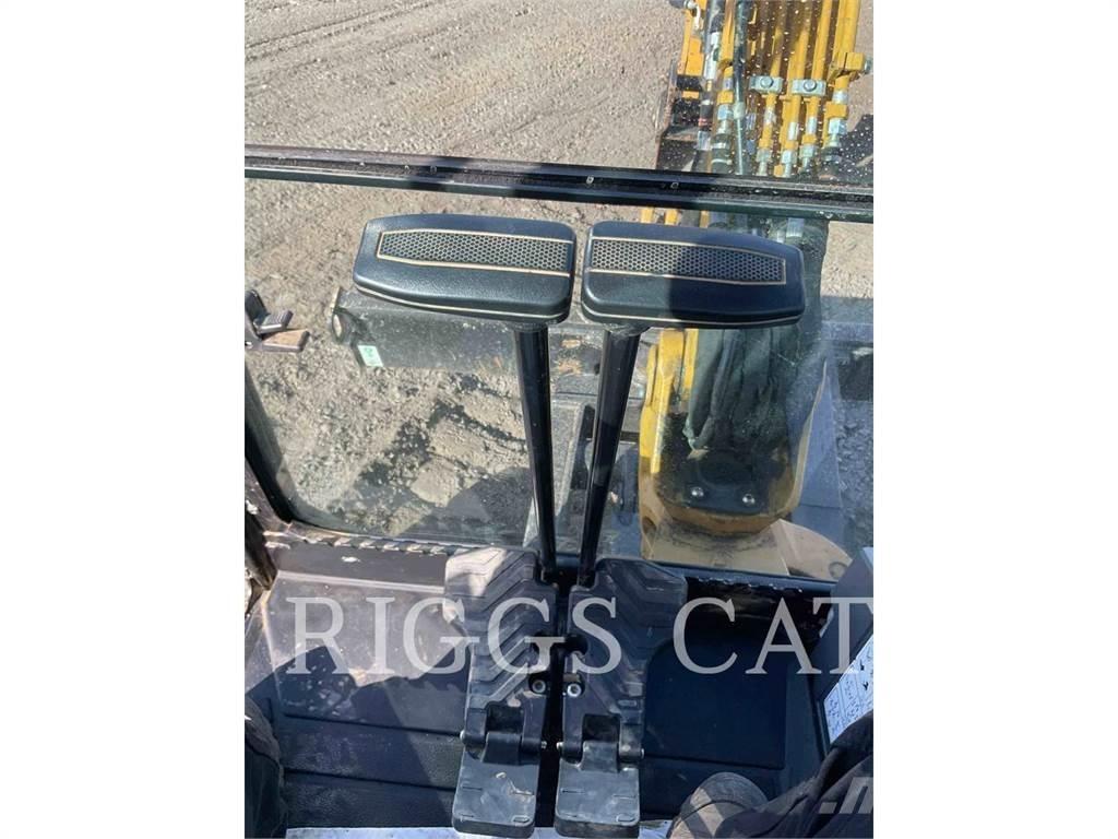 CAT 303.5 A Pelle sur chenilles