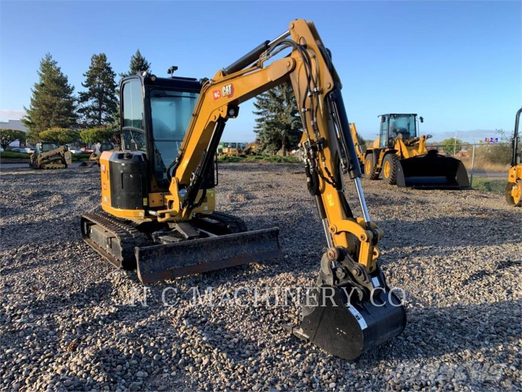 CAT 303.5 CRCB Pelle sur chenilles