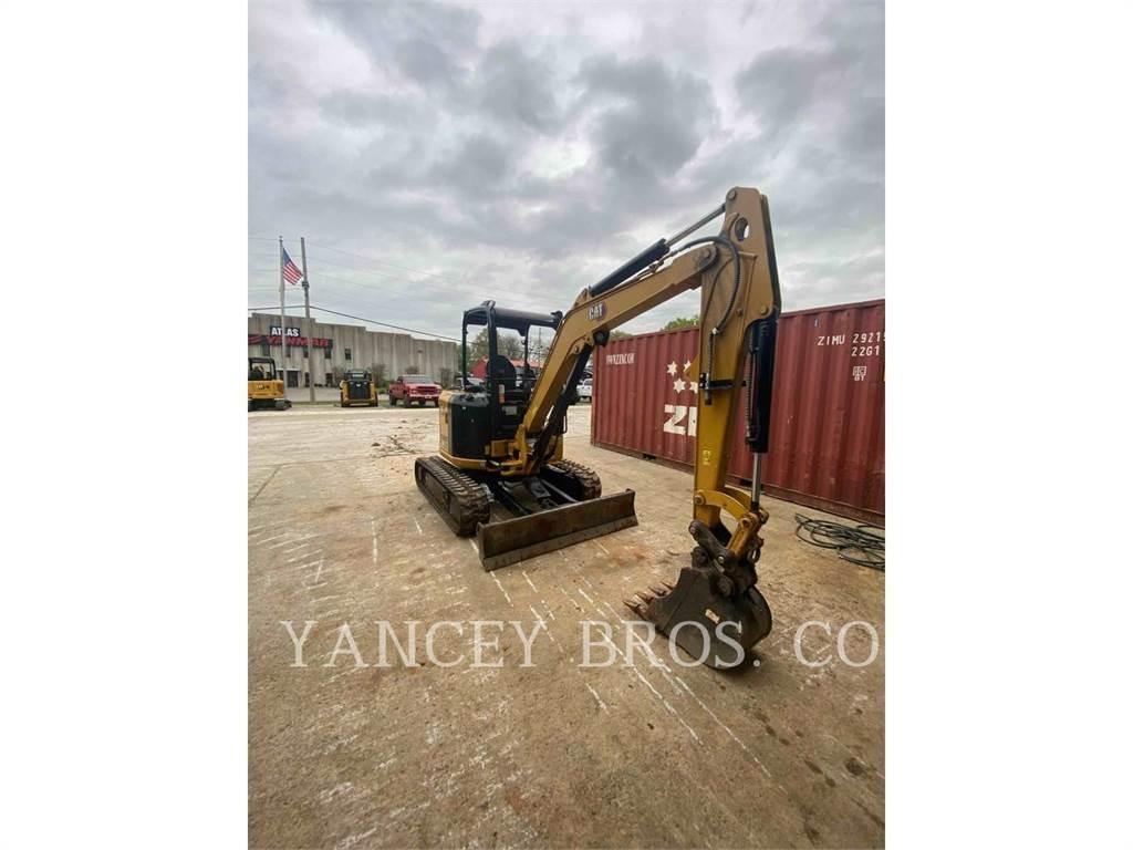 CAT 303.507CR Pelle sur chenilles