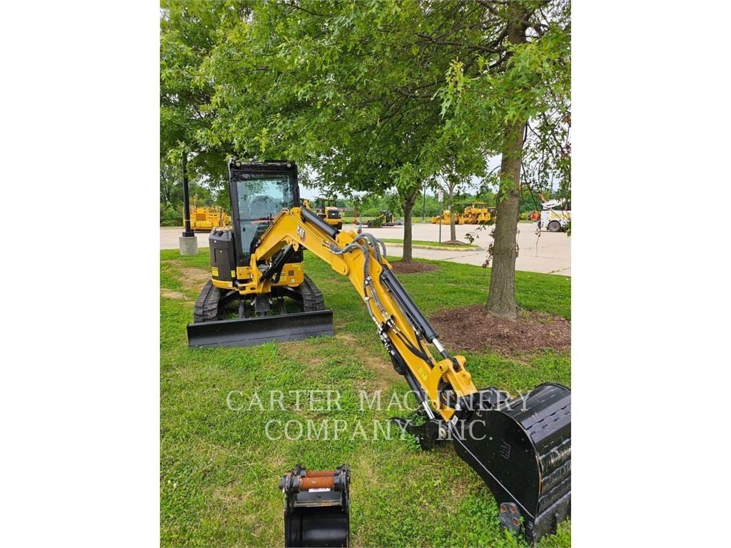 CAT 303.5CR Pelle sur chenilles