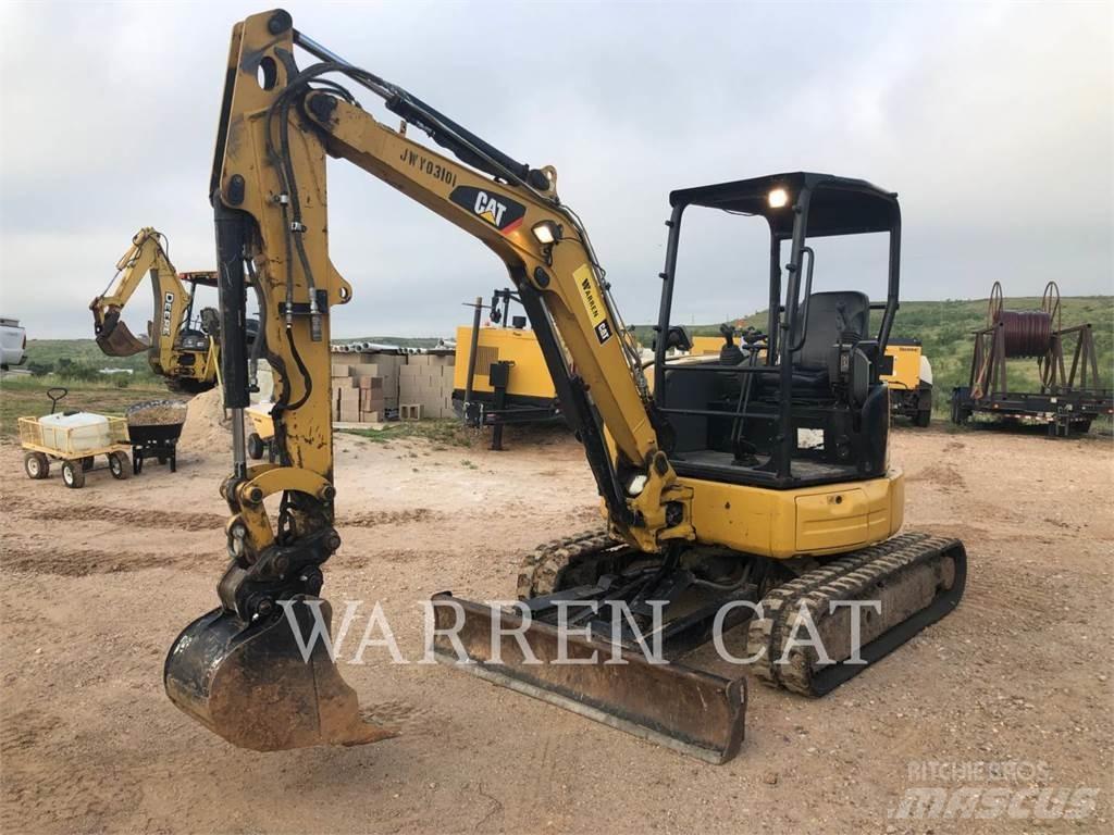 CAT 303.5E2 Pelle sur chenilles