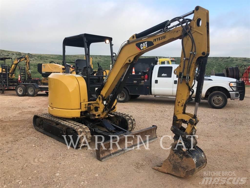CAT 303.5E2 Pelle sur chenilles