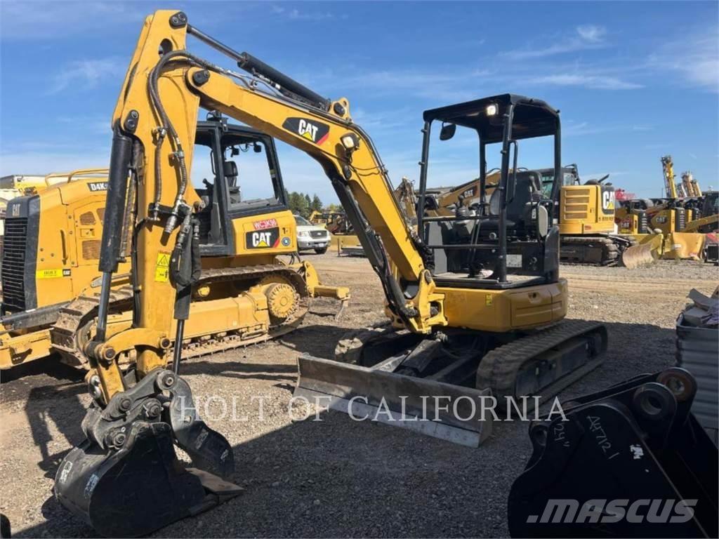 CAT 303.5E2 Pelle sur chenilles