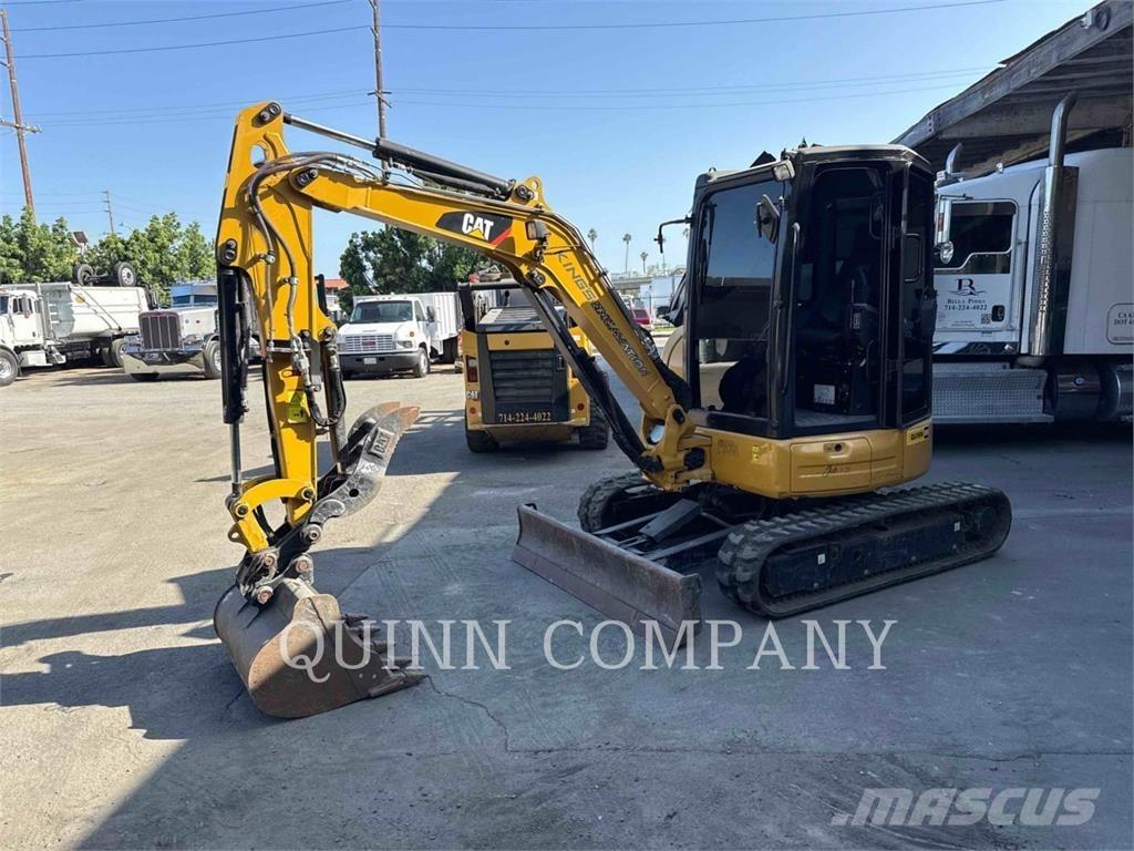 CAT 303.5E2 Pelle sur chenilles