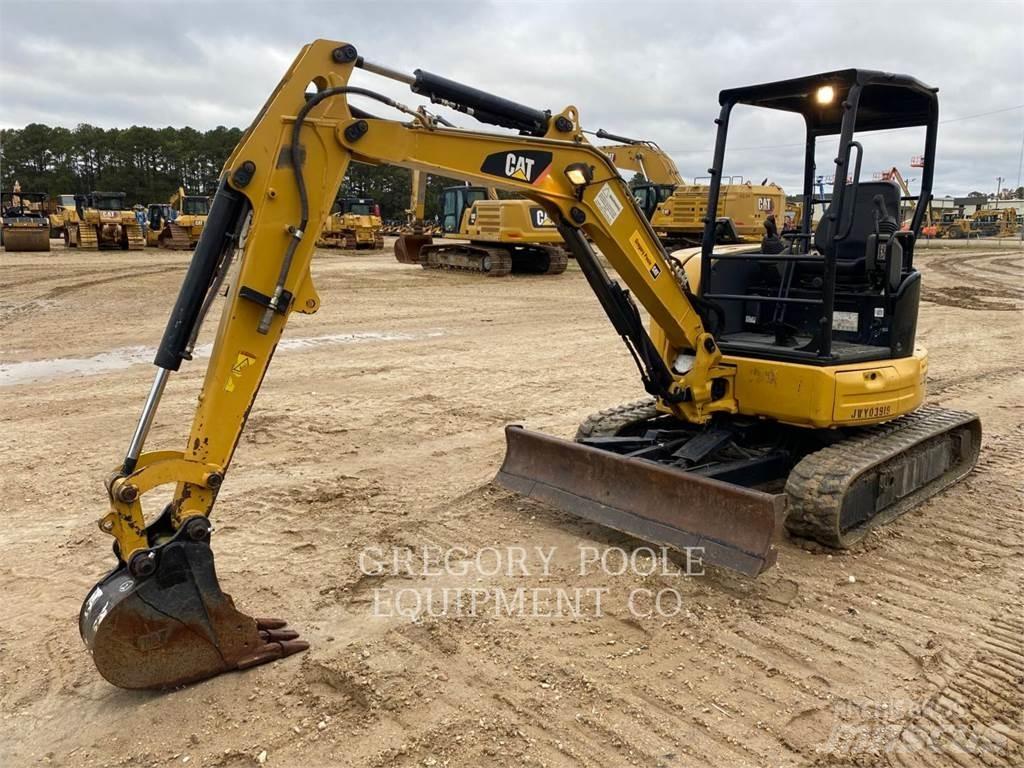 CAT 303.5E2CR Pelle sur chenilles