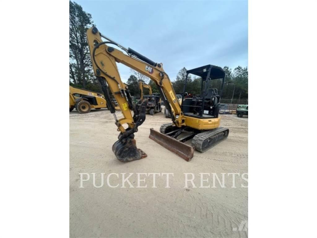 CAT 303.5E2CR Pelle sur chenilles
