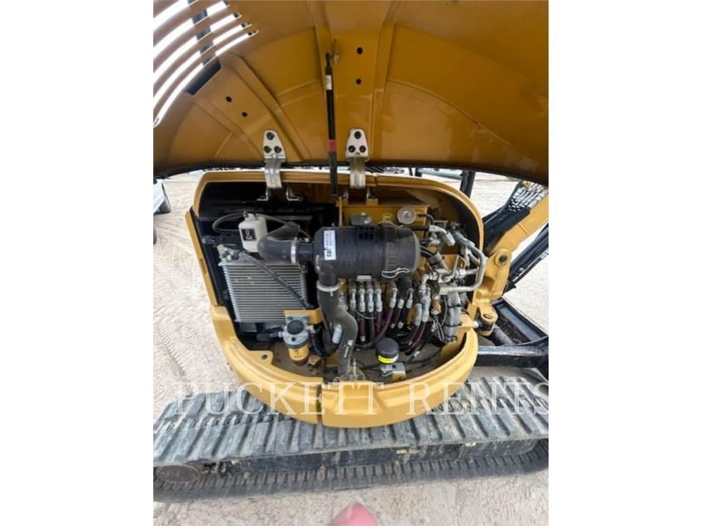 CAT 303.5E2CR Pelle sur chenilles