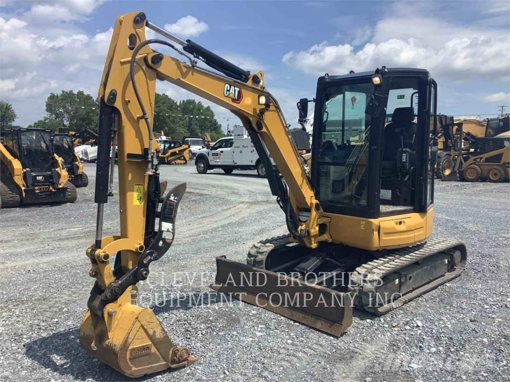 CAT 303.5E2CR Pelle sur chenilles