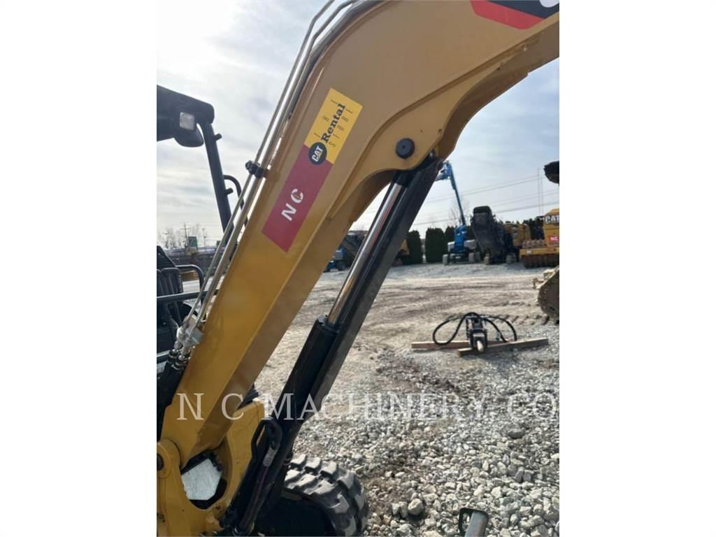 CAT 303.5E2CRN Pelle sur chenilles