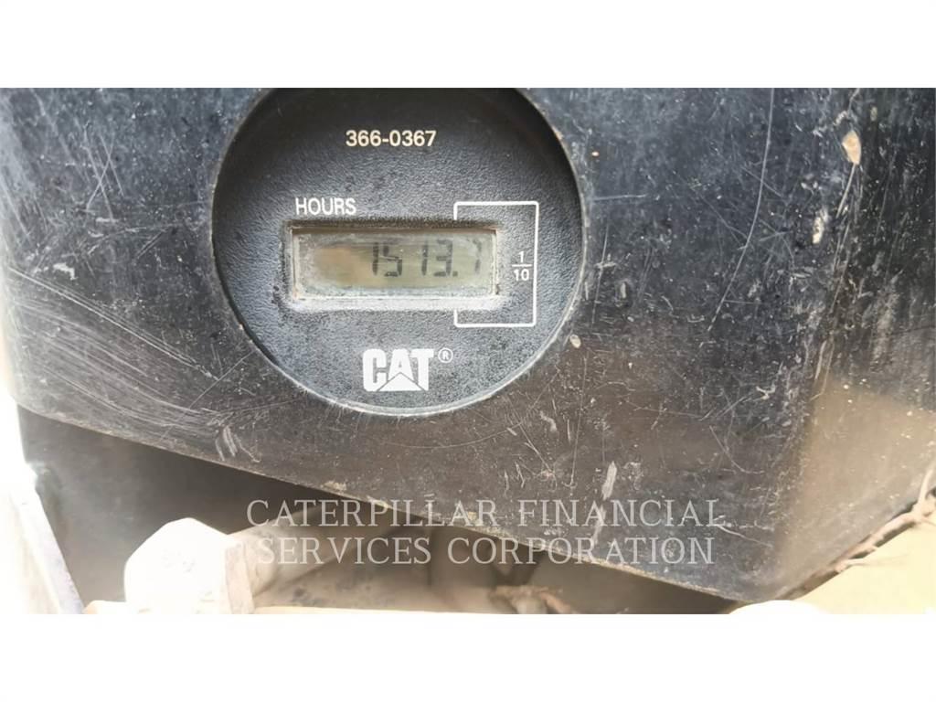 CAT 303.5ECR Pelle sur chenilles