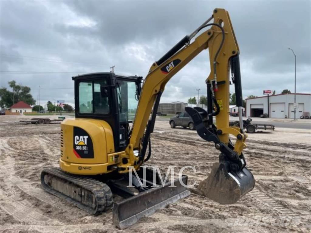 CAT 303.5ECR Pelle sur chenilles