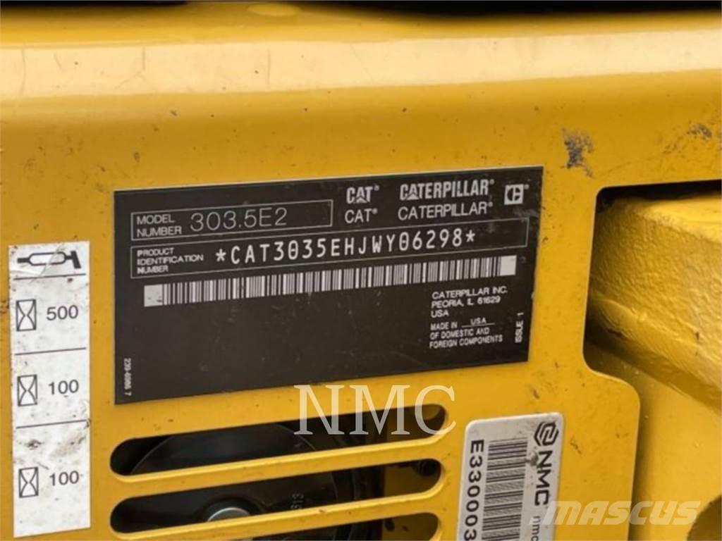 CAT 303.5ECR Pelle sur chenilles
