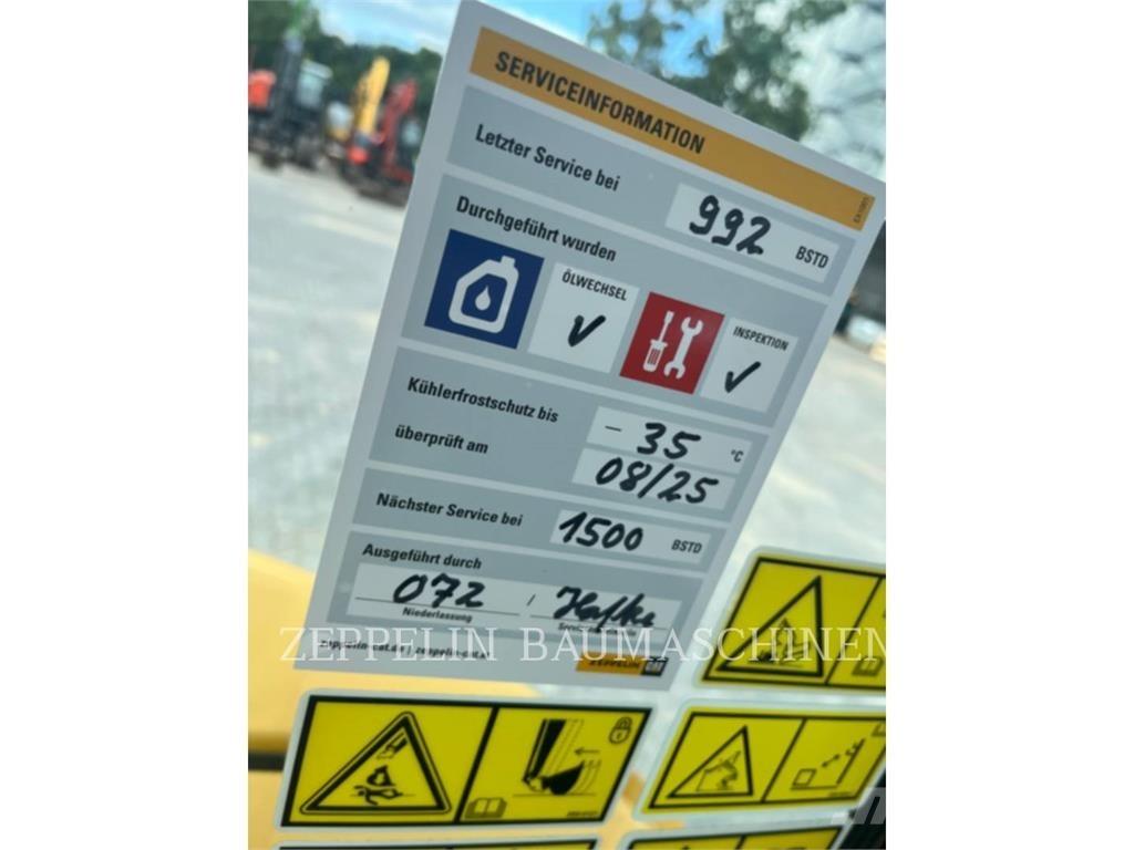 CAT 303.5ECR Pelle sur chenilles