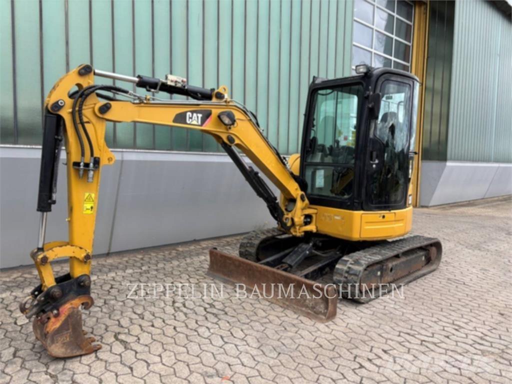 CAT 303.5ECR Pelle sur chenilles