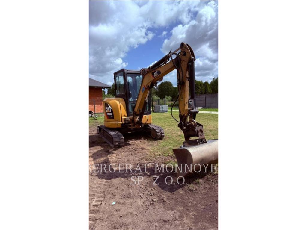CAT 303.5ECR Pelle sur chenilles