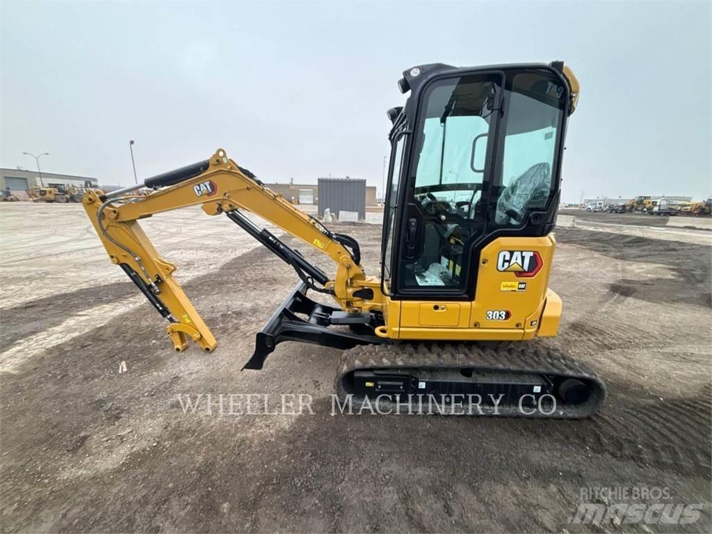 CAT 303 C3 Pelle sur chenilles