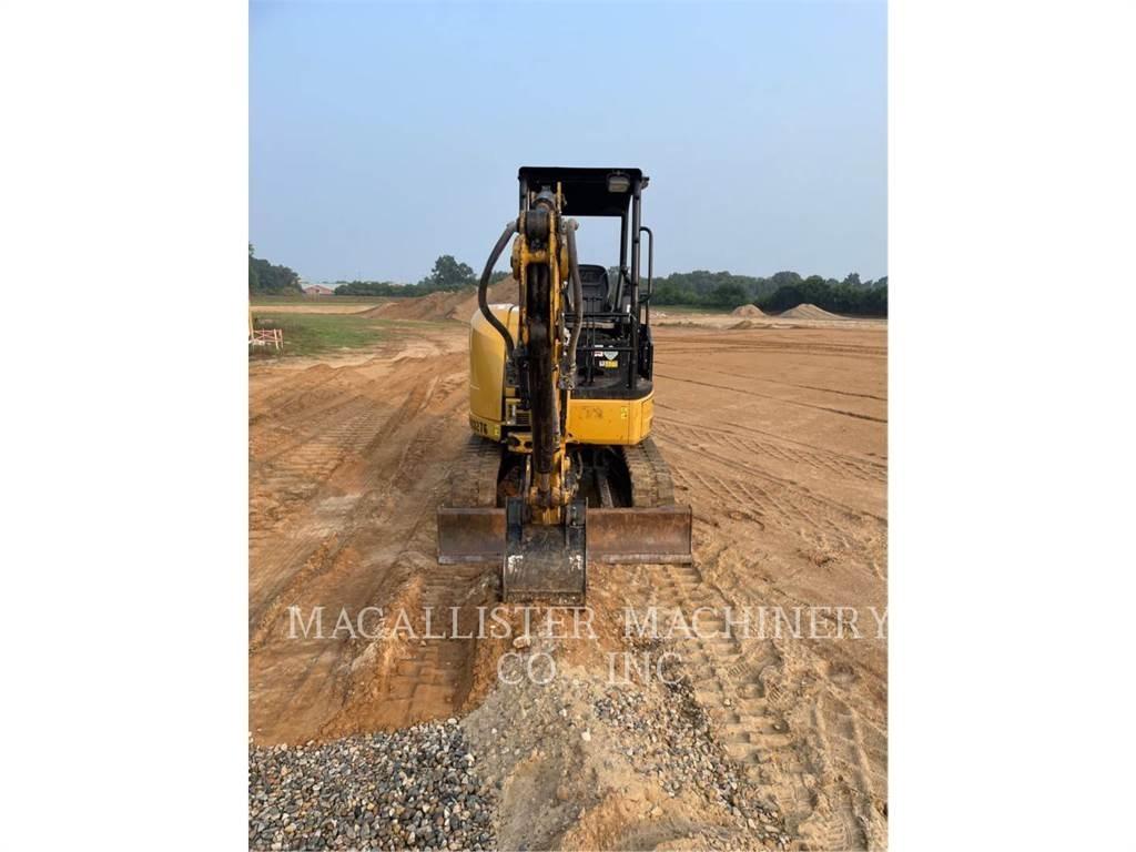 CAT 303ECR Pelle sur chenilles