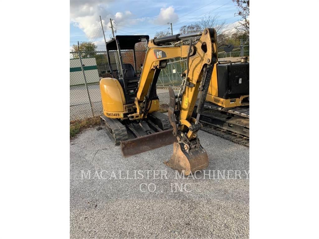 CAT 303ECR Pelle sur chenilles