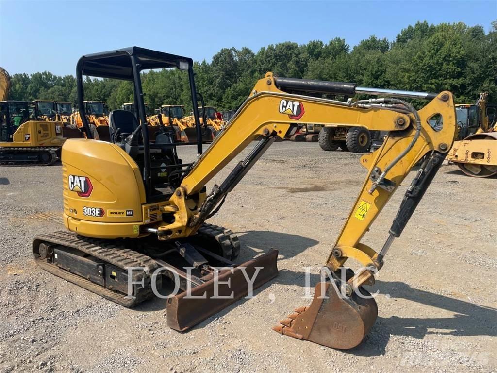 CAT 303ECR Pelle sur chenilles