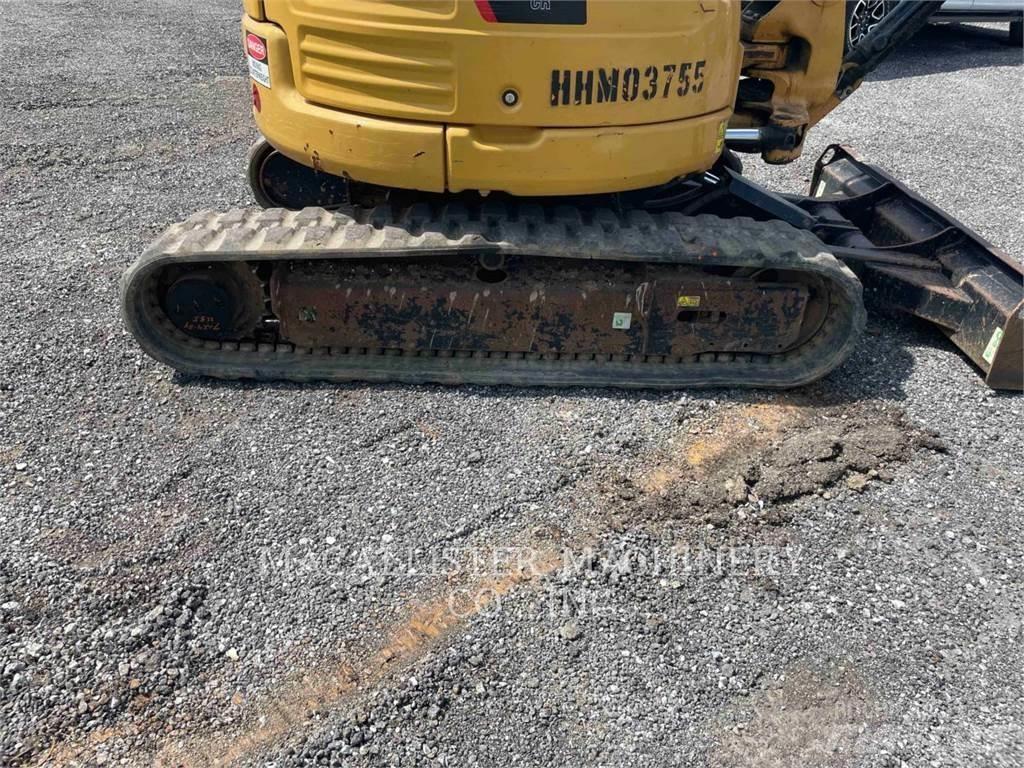 CAT 303ECR Pelle sur chenilles