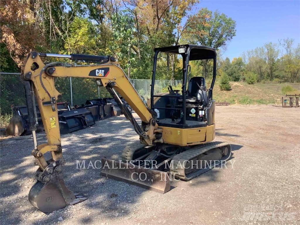 CAT 303ECR Pelle sur chenilles