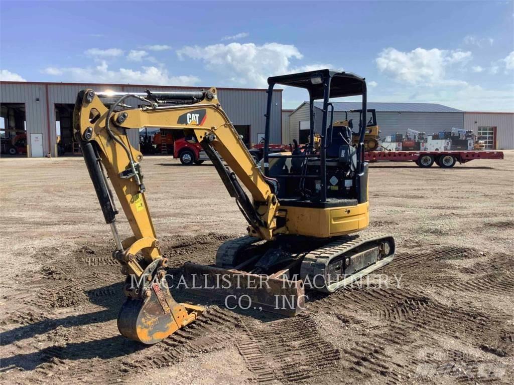 CAT 303ECR Pelle sur chenilles