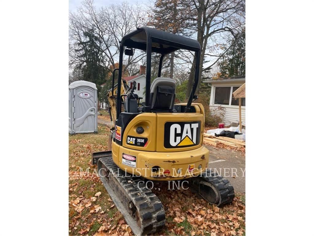 CAT 303ECR Pelle sur chenilles