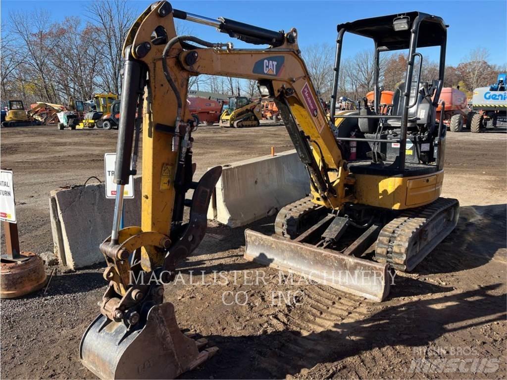 CAT 303ECR Pelle sur chenilles