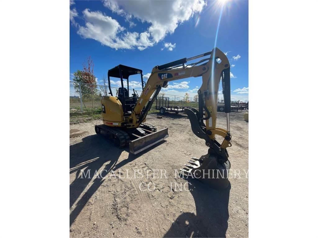 CAT 303ECR Pelle sur chenilles