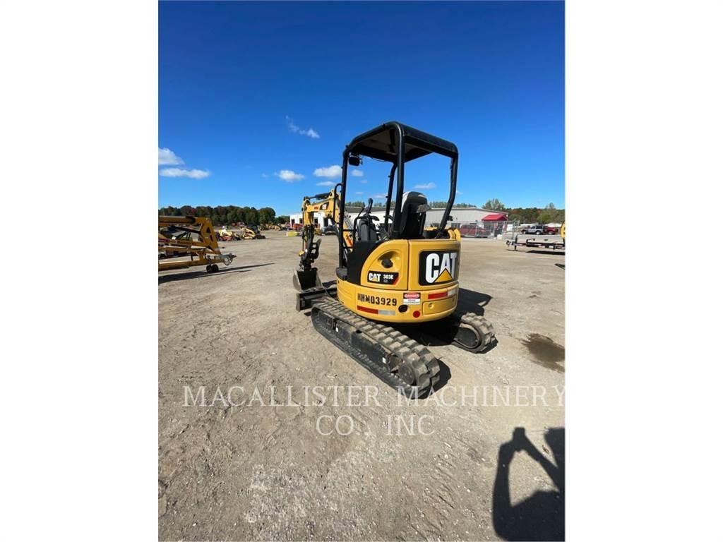 CAT 303ECR Pelle sur chenilles