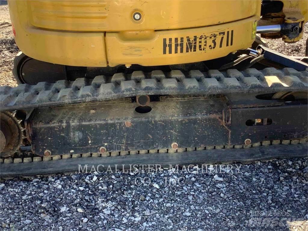 CAT 303ECR Pelle sur chenilles