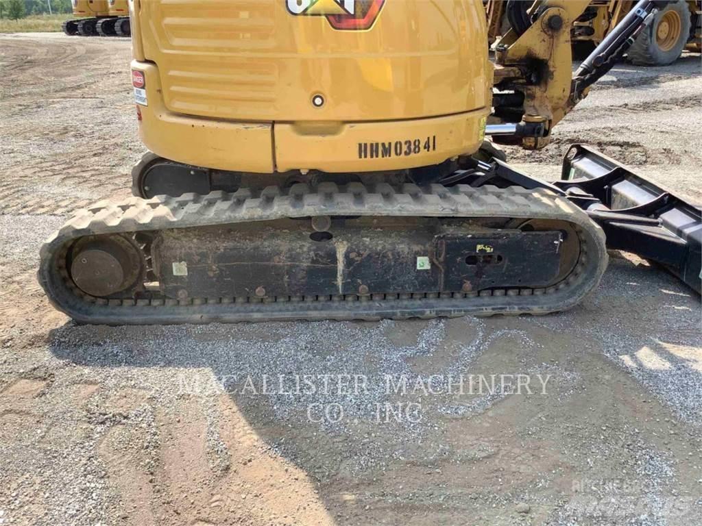 CAT 303ECR Pelle sur chenilles