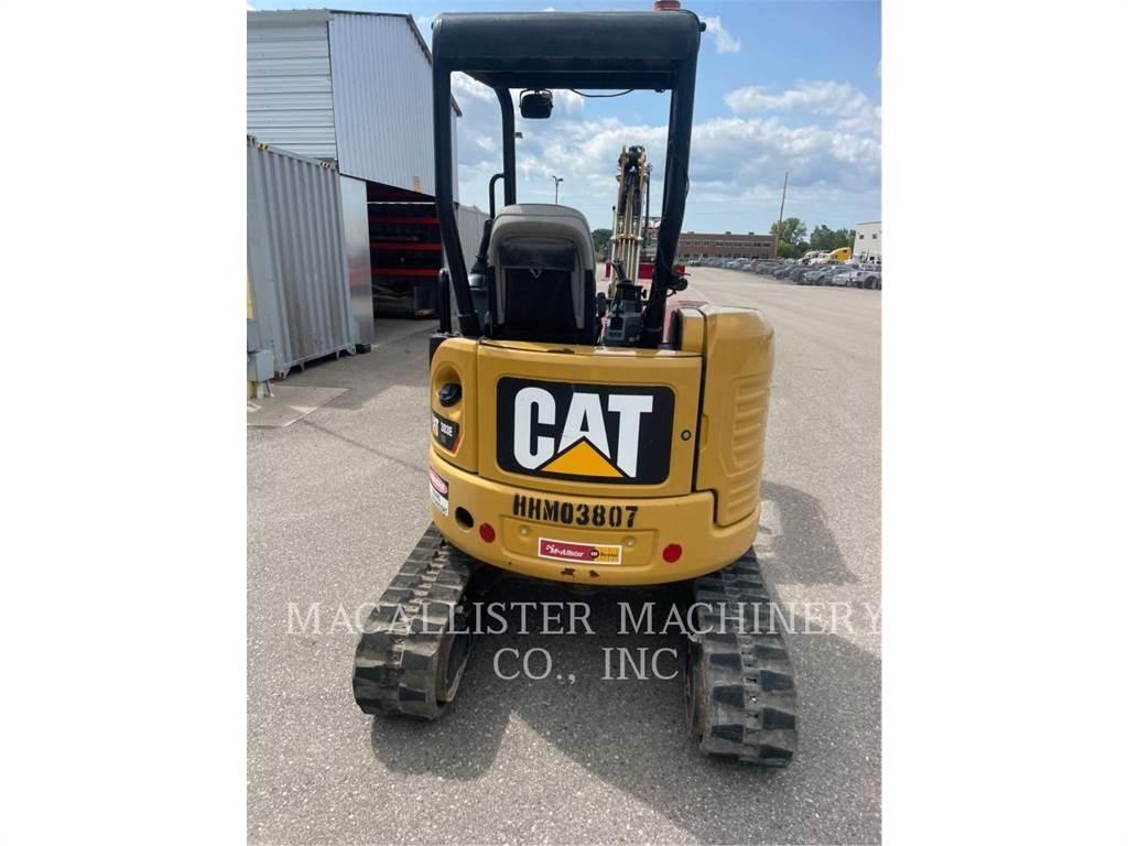 CAT 303ECR Pelle sur chenilles