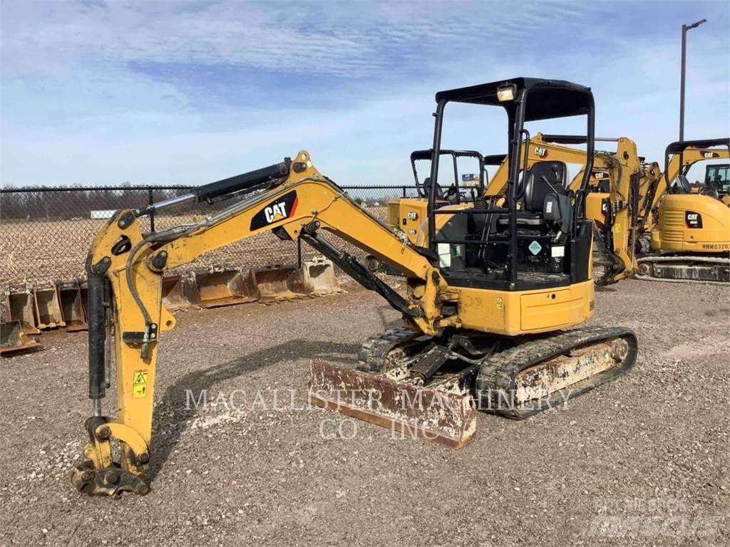 CAT 303ECR Pelle sur chenilles