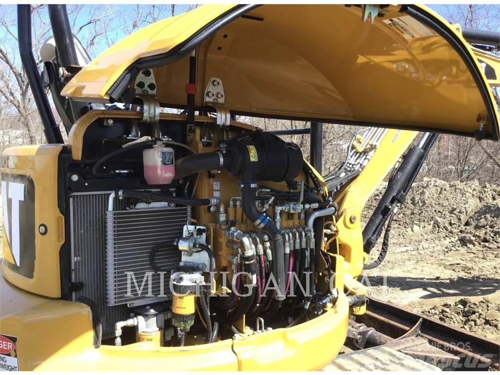 CAT 303ECR Pelle sur chenilles