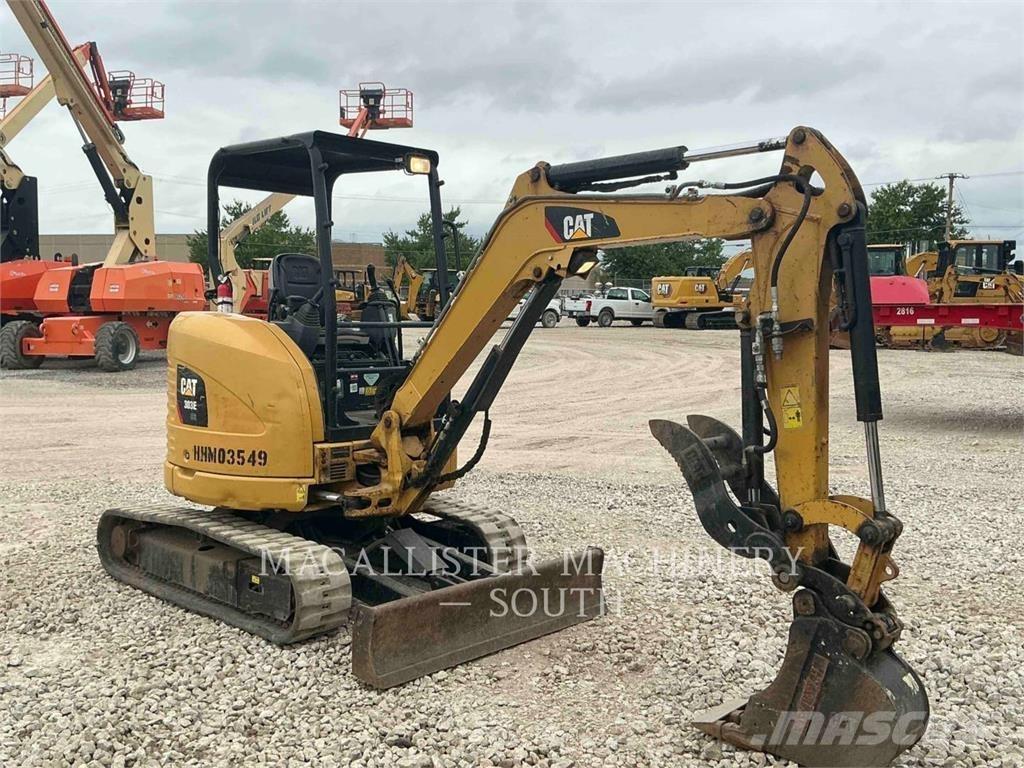 CAT 303ECR Pelle sur chenilles