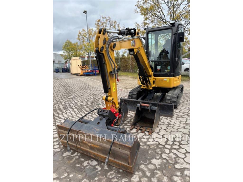 CAT 303ECR Pelle sur chenilles